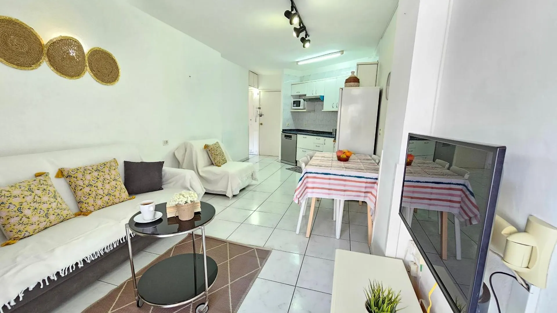 Apartment New Ocean Symphony, Cristianos Beach Arona