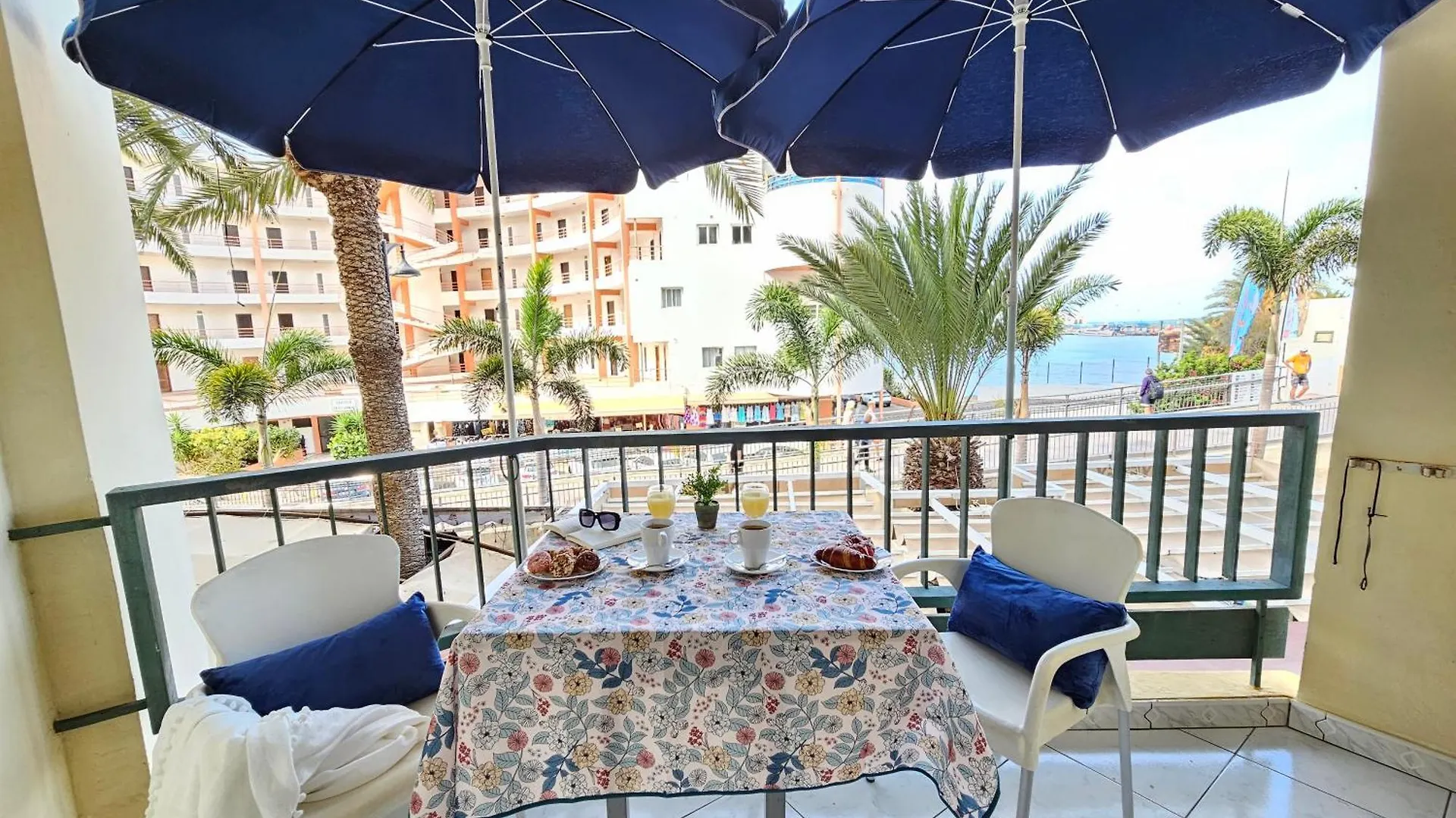 New Ocean Symphony, Cristianos Beach Arona  Apartment Arona (Tenerife)